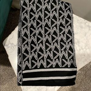 Michael Kors Scarf - black & silver